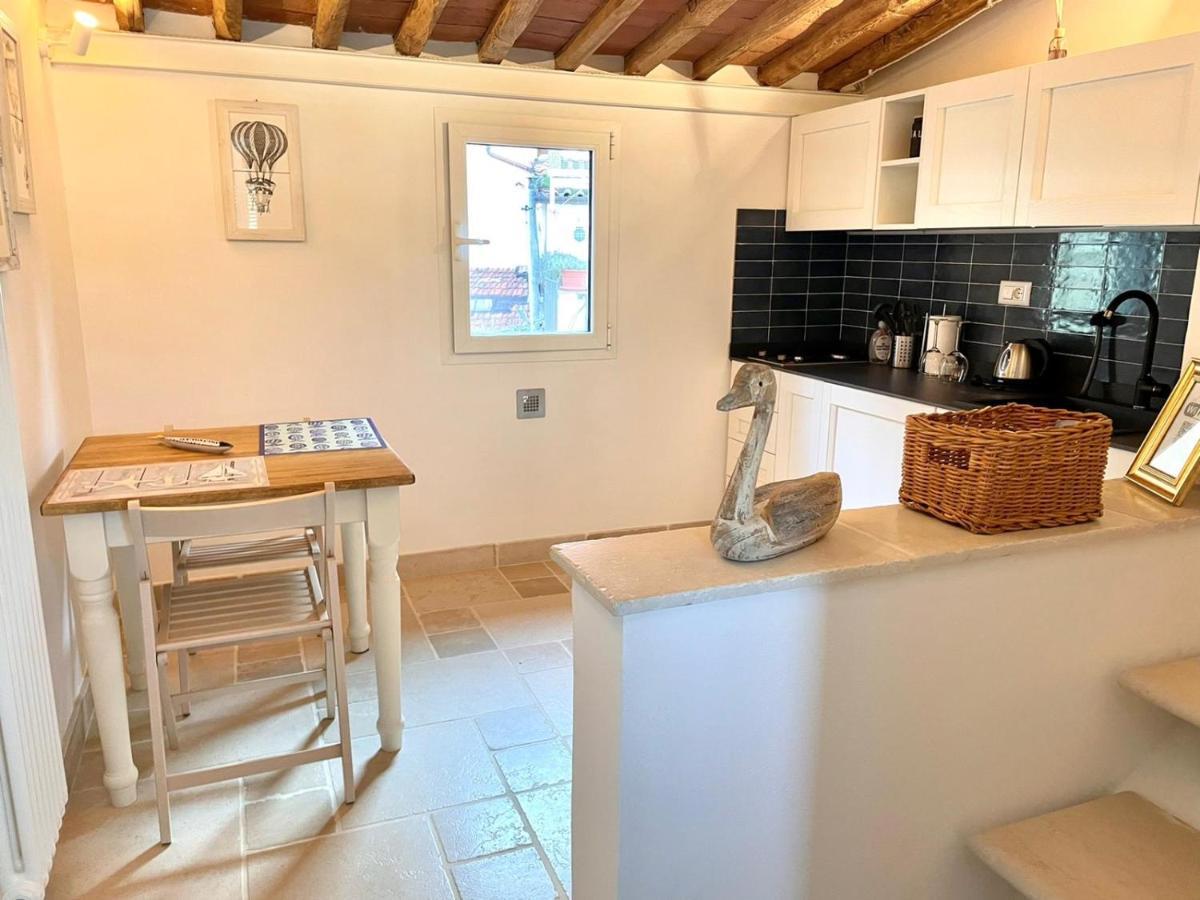 Suite Ventidue - Fronte Mare Lerici Exterior photo